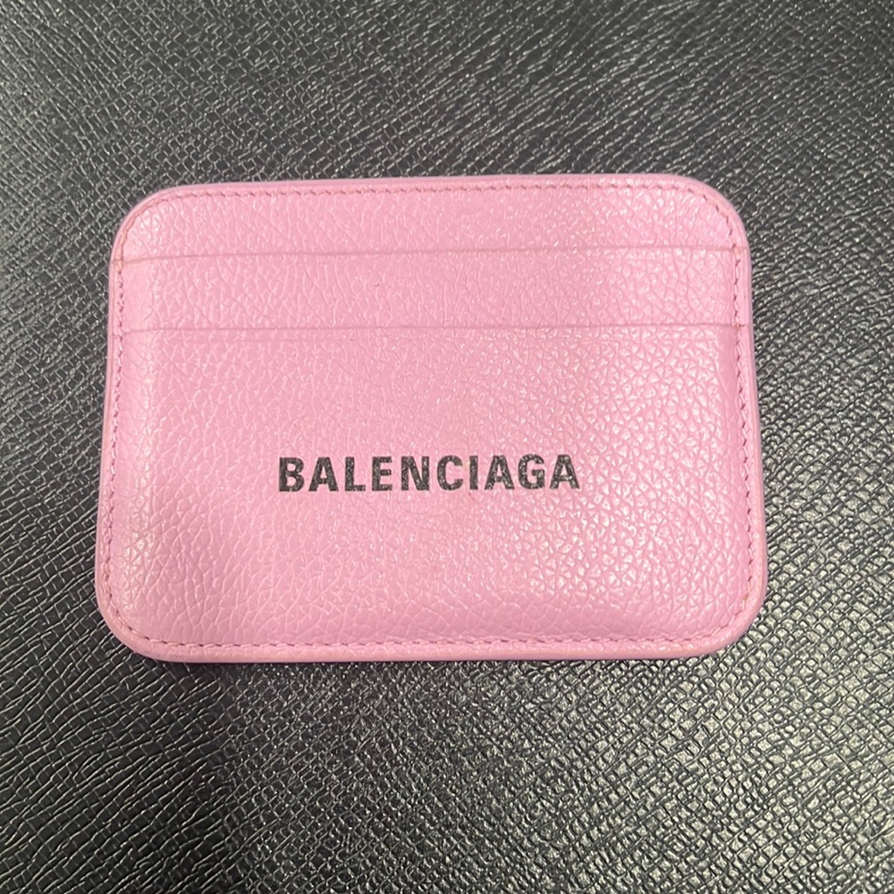 Bb Pink Balenciaga card case. In excellent used condition! I would say like new!